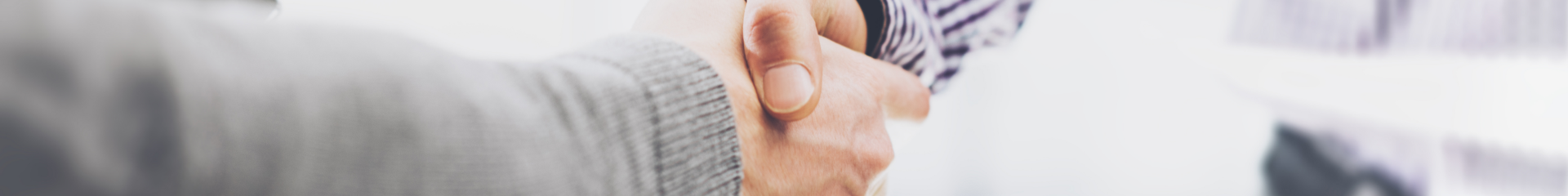 办公室握手背景图片